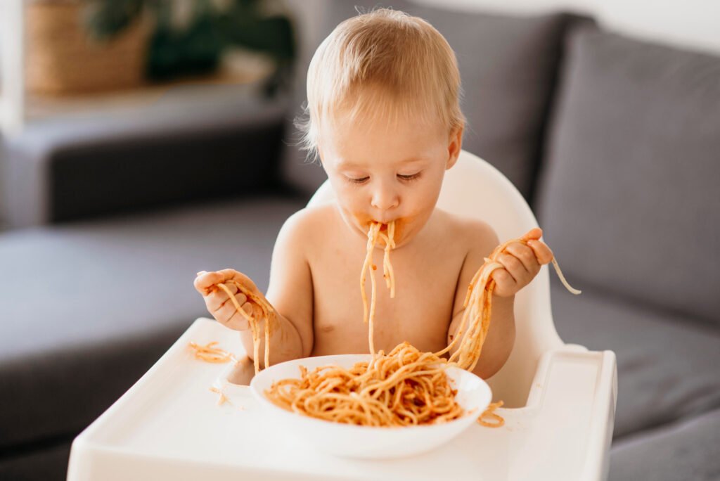 Food and Sleep for Babies and Toddlers: 7Facts Every Parent Should Know