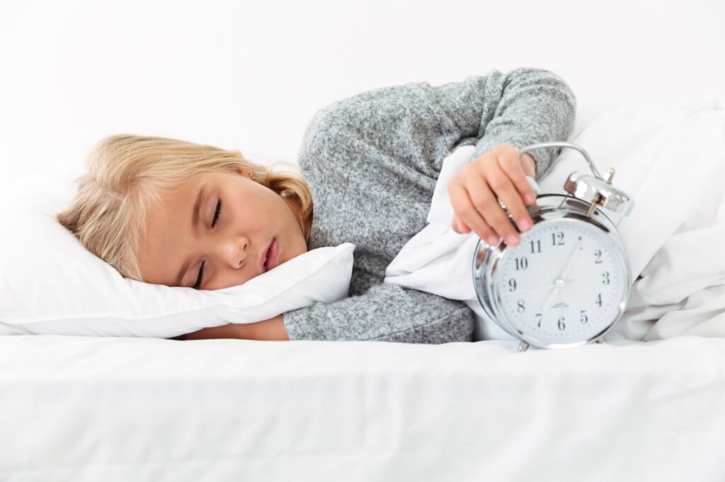 Child waking up at 5am due to early morning waking