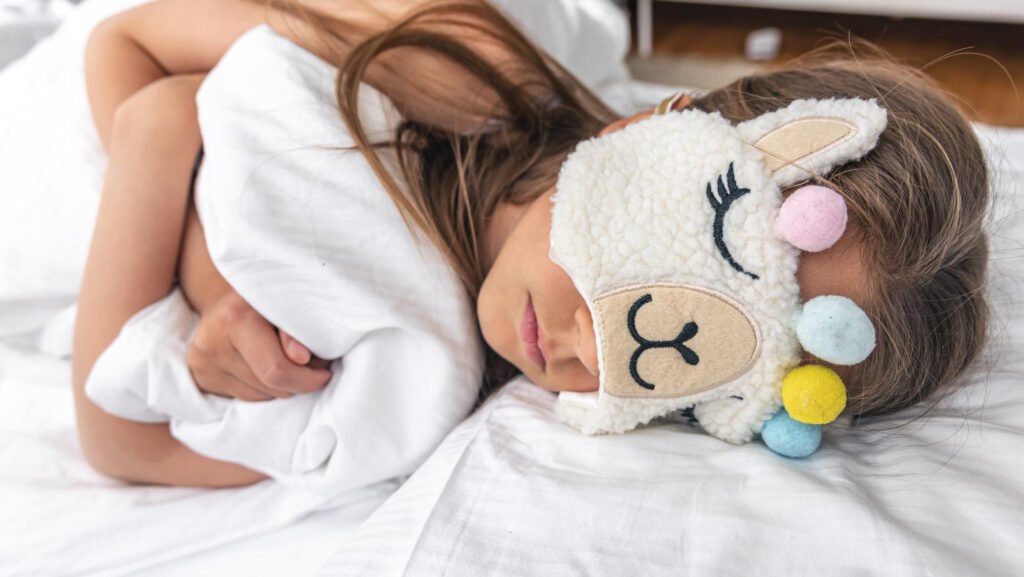 Child who wakes before 5am sleeping peacefully in bed